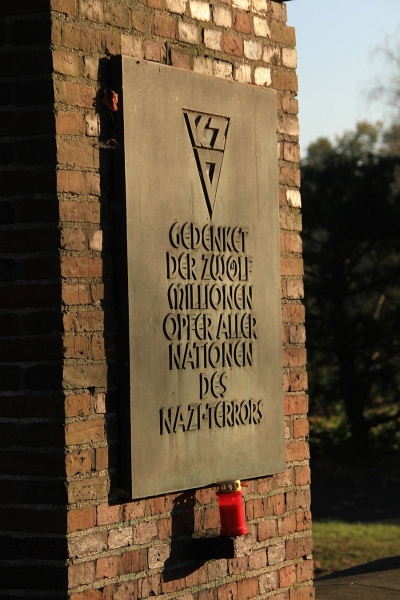 Volkstrauertag2011   127.jpg